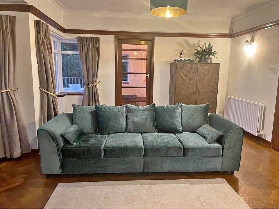 Luxury 4 Seater Chenille Fabric Sofa Set Cream, Grey & Black | Modern Living Room Furniture - Image 2
